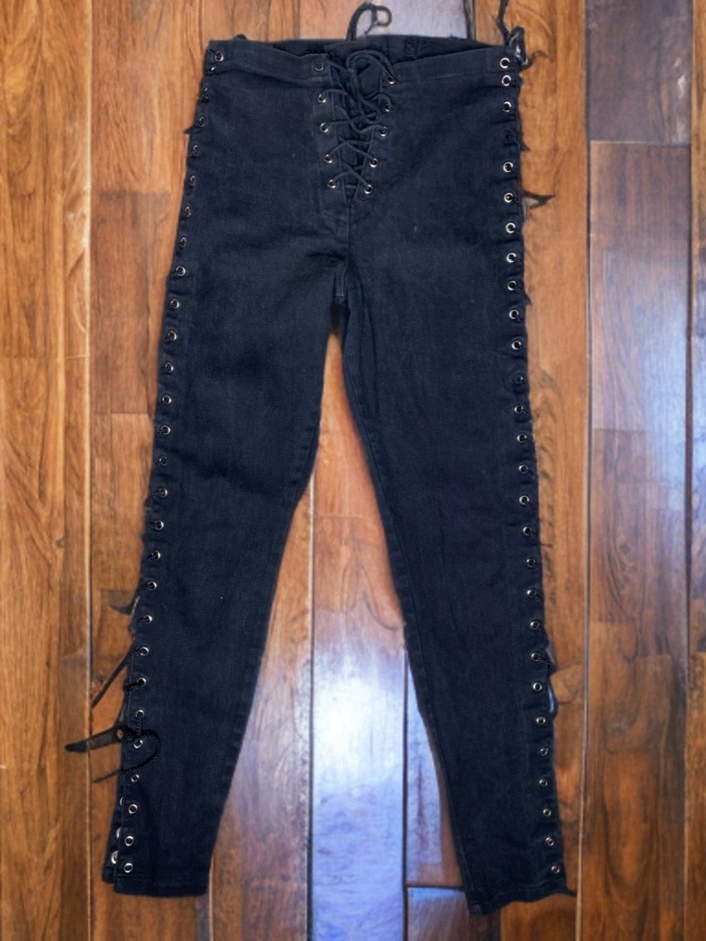 Vintage Lace-Up Black Skinny Jeans High Waisted